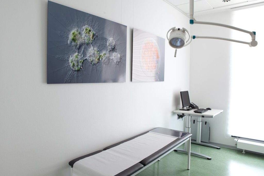 Untersuchungszimmer.