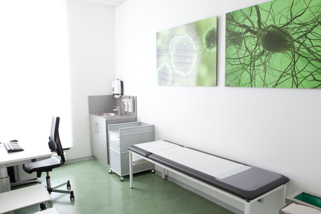 Untersuchungszimmer.